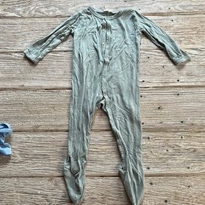 Kyte baby footie snap 6-12M